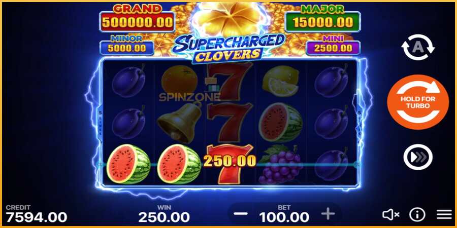 Supercharged Clovers: Hold and Win màquina de joc per diners, imatge 5